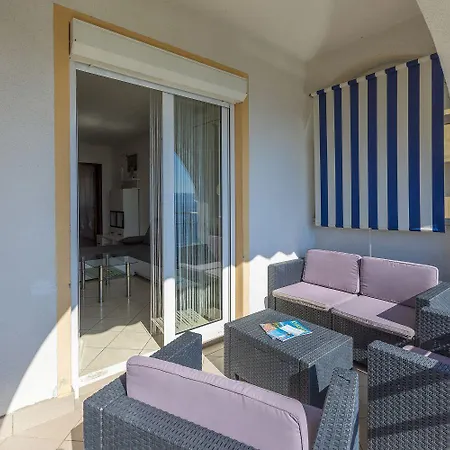 Herrliches In Atemberaubender Lage Nur 80 Meter Zum Mit Pool شقة تْسْغيكفانِتْسا