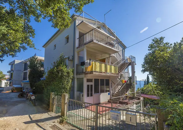 Herrliches In Atemberaubender Lage Nur 80 Meter Zum Mit Pool Apartament Crikvenica