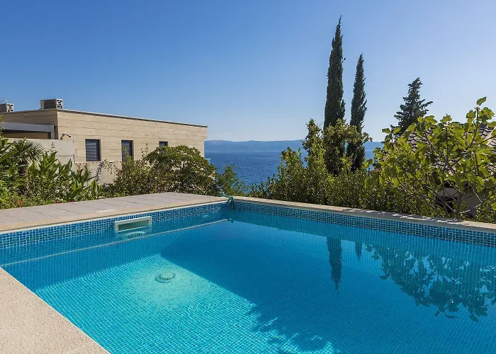 Herrliches In Atemberaubender Lage Nur 80 Meter Zum Mit Pool * تْسْغيكفانِتْسا